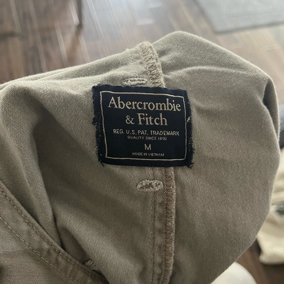 Abercrombie Camo Overalls - Picture 3 of 4